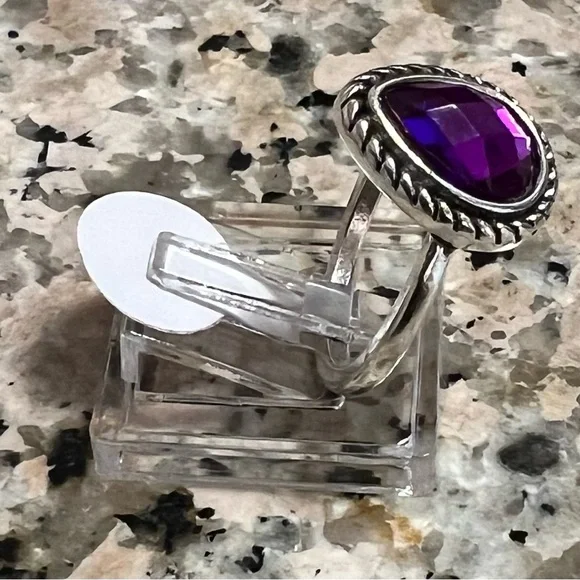 Purple Gemstone Silver Ring (Size 6) - Picture 2 of 2